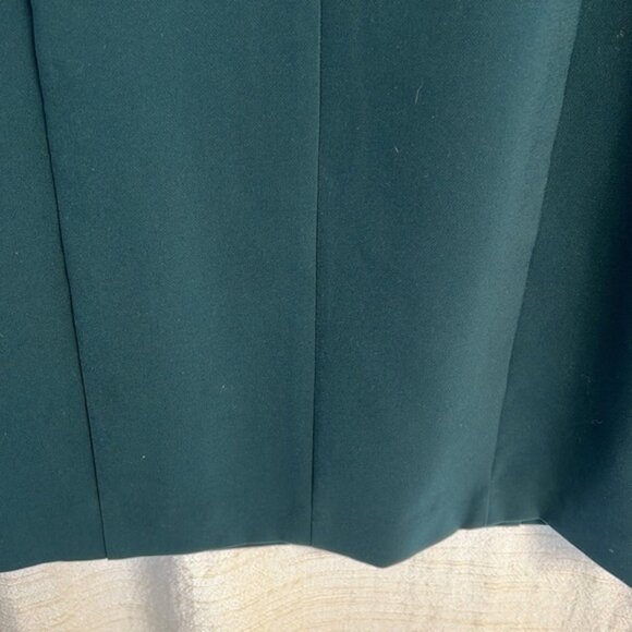 Simple Sheath Dress - Picture 2 of 5